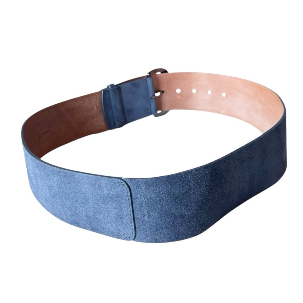 Carlisle blue suede finished leather hip belt curved with a gunmetal buckle |M - Picture 8 of 16